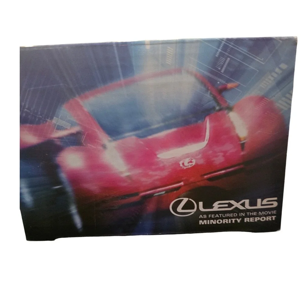 Lexus Minority Report Sports Car 2054 Red Die-Cast Model Maisto 31965‎ with COA